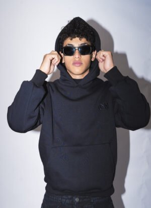 ARLO BLACK HOODIE
