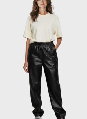 LEATHER PANTS