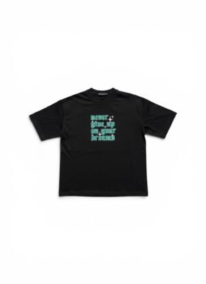 Boxy “ Never “ T-Shirt